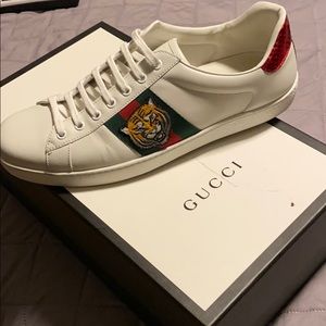 Gucci Sneakers